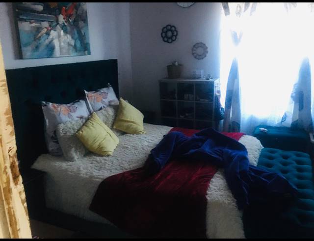 3 BEDROOM FREEHOLD FOR SALE IN MANDELA PARK
